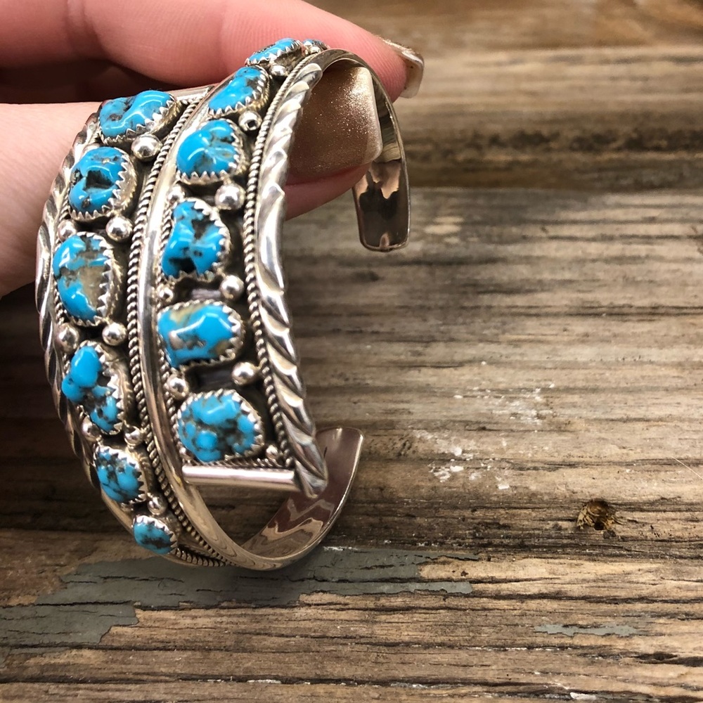Turquoise/Sterling Cuff - Picture 4 of 4
